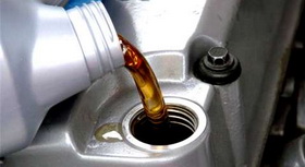 Замена масла в двигателе Рено:  важная, но несложная процедура